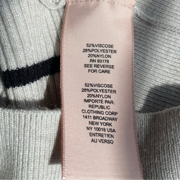 PHOLOSOPHY Republic Clothing Women’s Blue/Cream Striped Pull-over Sweater Sz XS - Picture 9 of 13